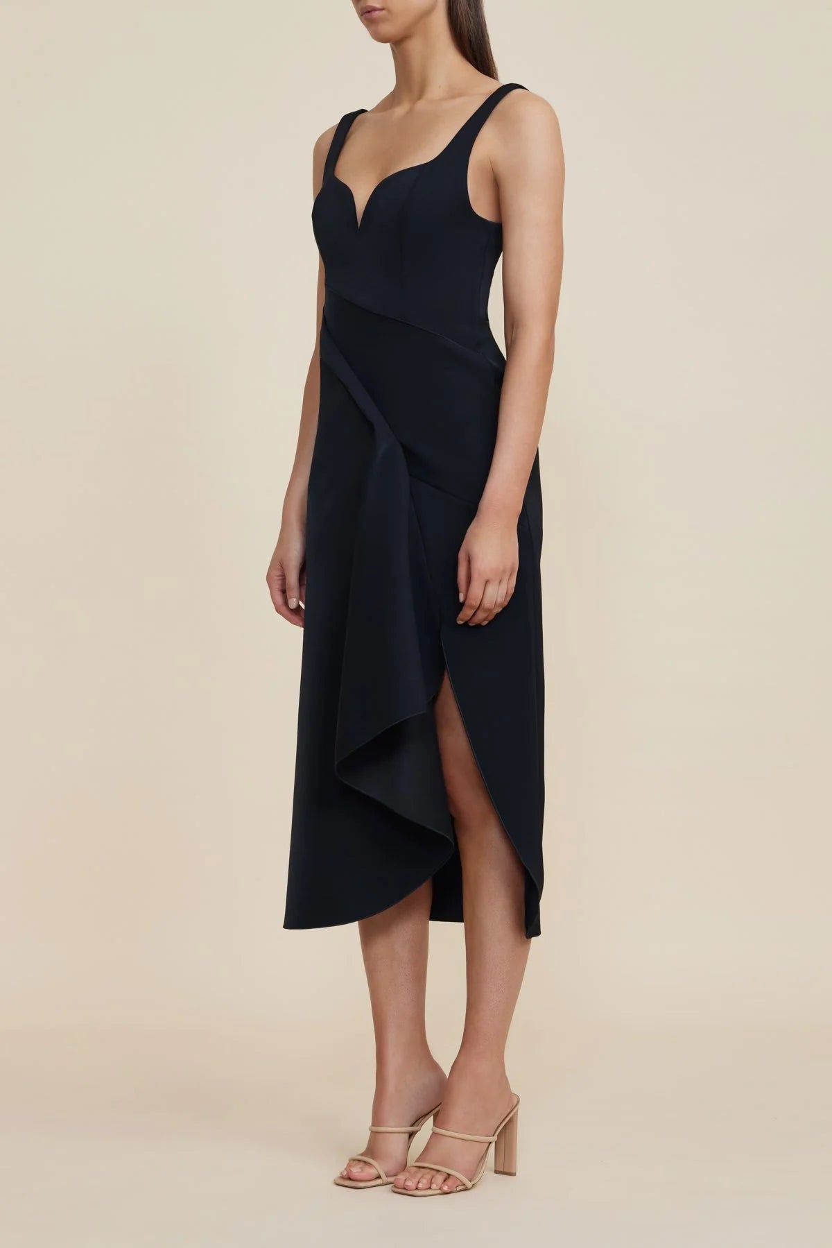 Gowrie Midi Dress in Black